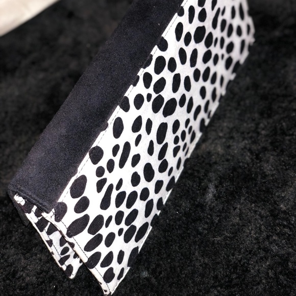 Suede Animal Print Bow Purse / Clutch - Picture 3 of 4